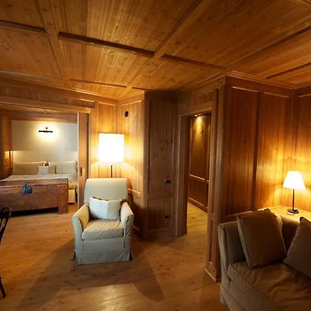 Les Neiges D'antan Hotel 4*