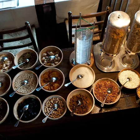 Les Neiges D'antan Hotel