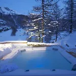 Hotel Les Neiges D'antan 4*