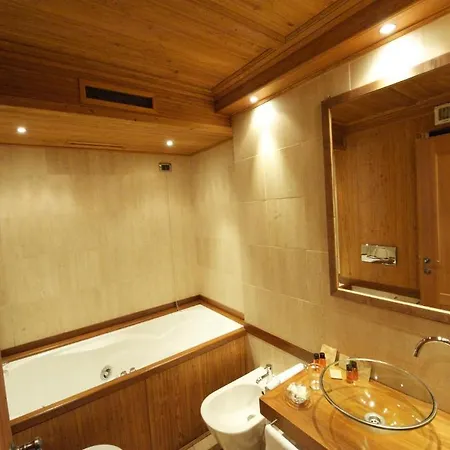 Les Neiges D'antan 4*