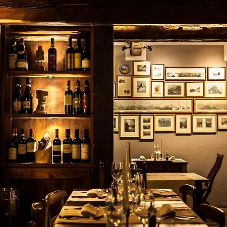 Les Neiges D'antan מלון 4*