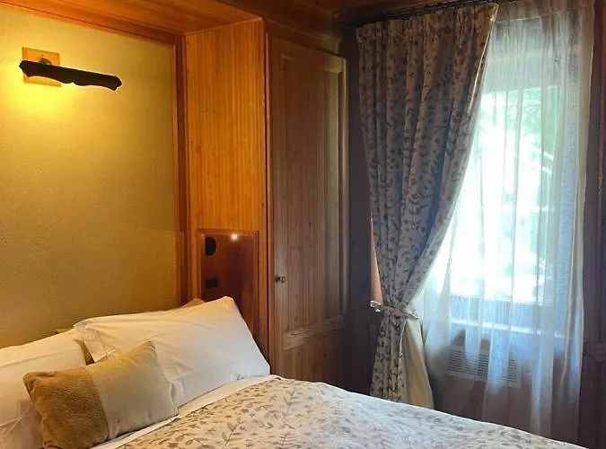 Готель Les Neiges D'antan 4*