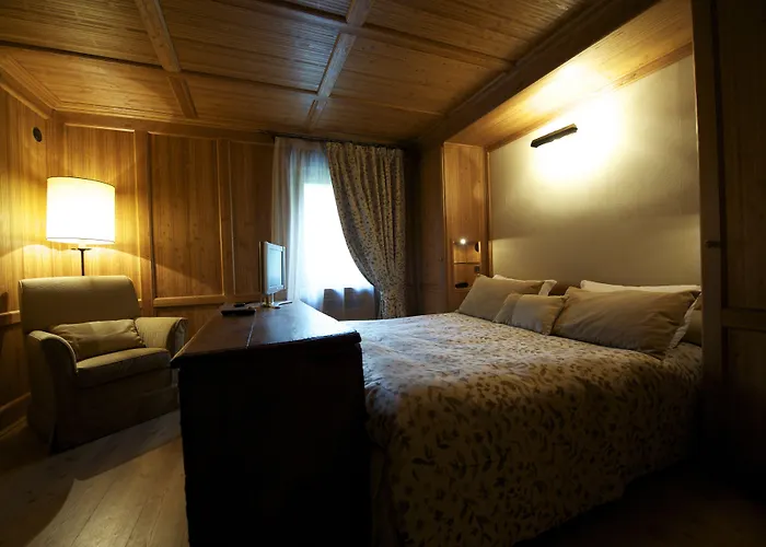 Les Neiges D'antan Готель 4*