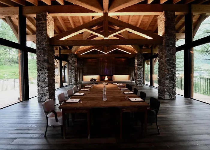 Les Neiges D'antan Готель